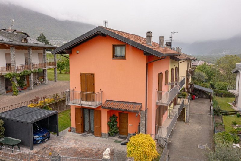 Villa en Ponte in Valtellina