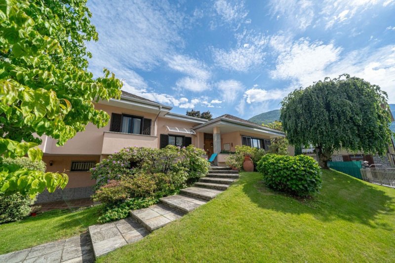 莫尔贝尼奥别墅