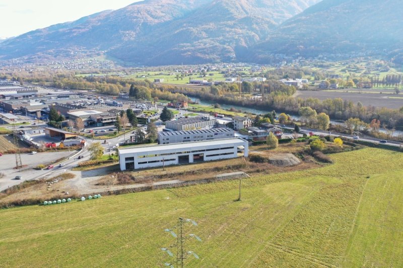 卡斯蒂奥内-安代文诺商业房产