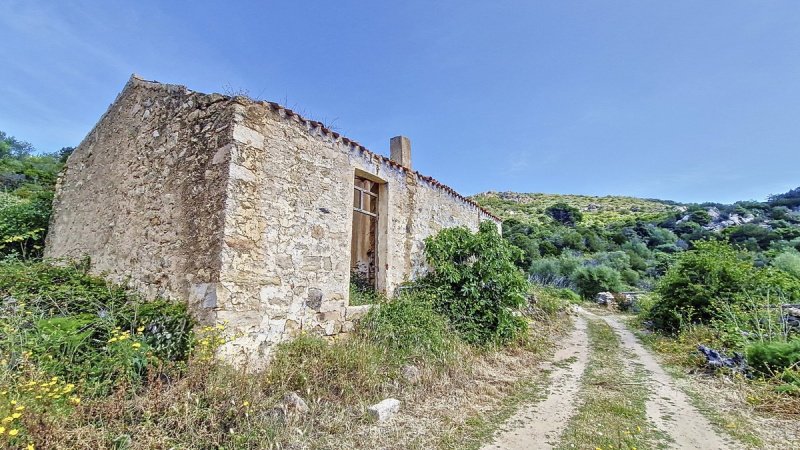 Farmhouse in San Pantaleo