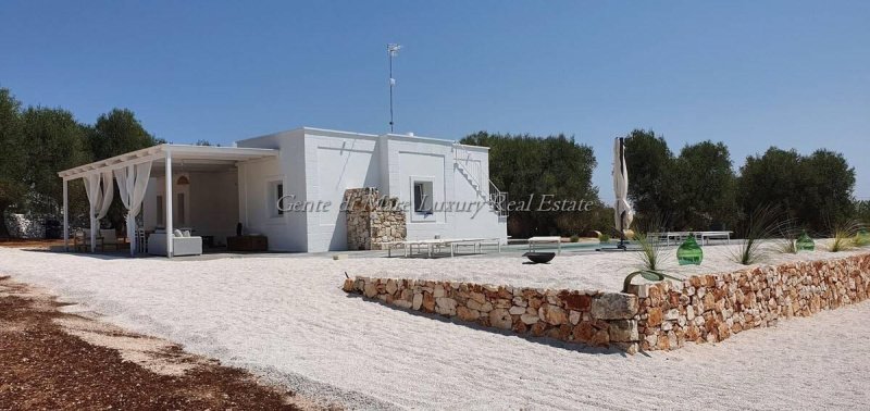 Trullo (Rundhaus) in Ostuni