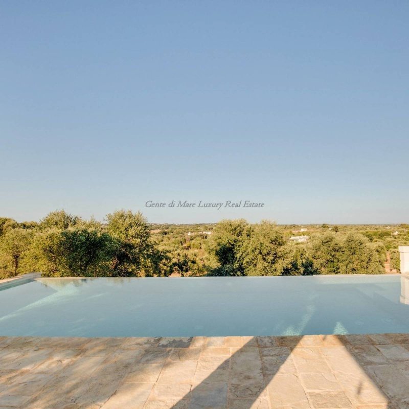 House in Ostuni