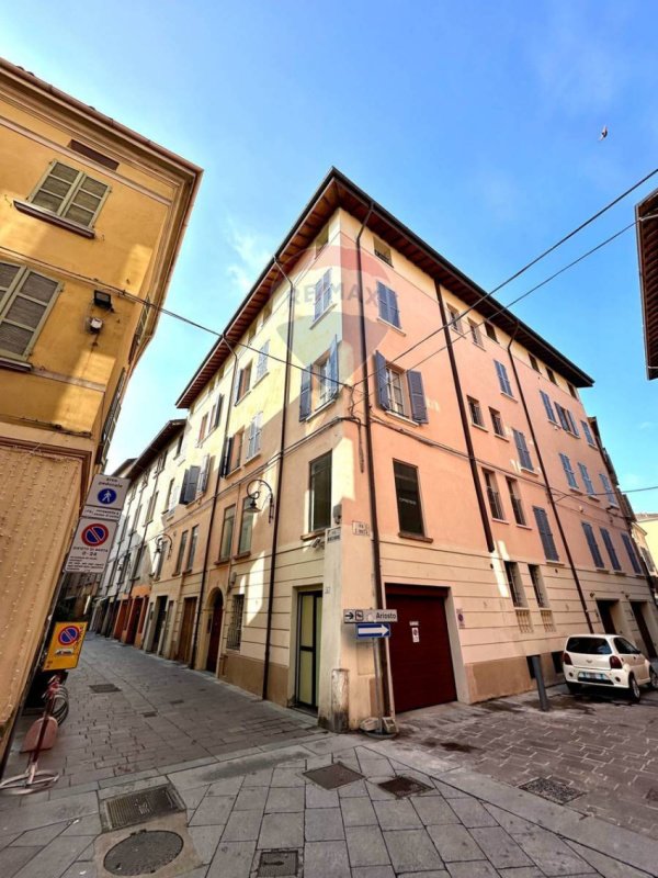 Commercial property in Reggio Emilia