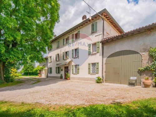 Einfamilienhaus in Correggio