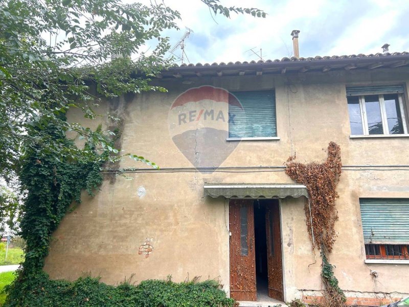 Casa en Correggio