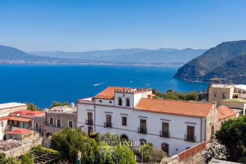 Villa in Vico Equense