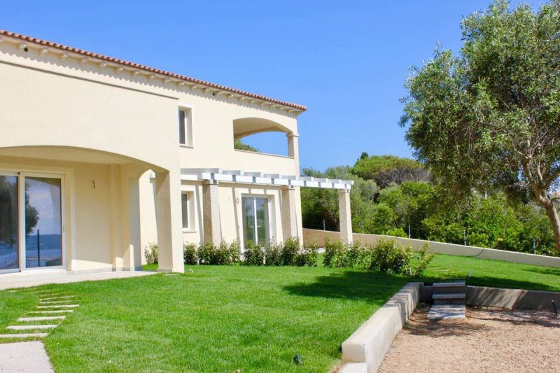 Terraced house in La Maddalena