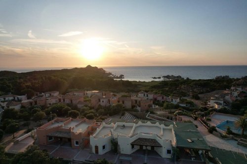 Einfamilienhaus in Trinità d'Agultu e Vignola