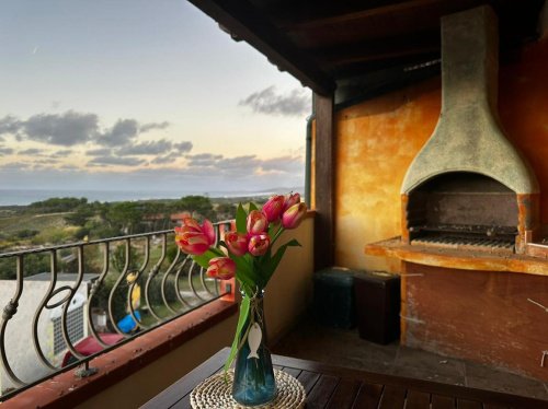 瓦莱多里亚公寓