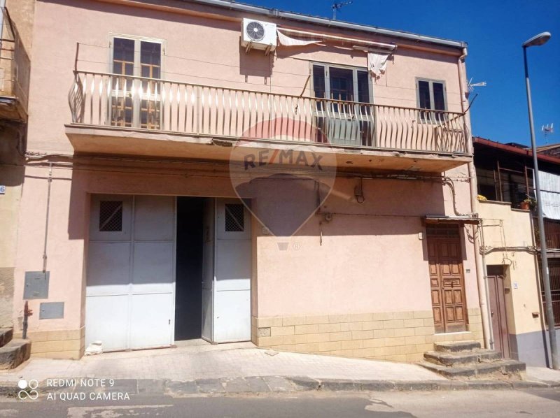 Casa indipendente a Caltagirone