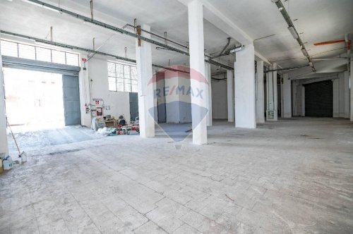 Commercial property in Acireale