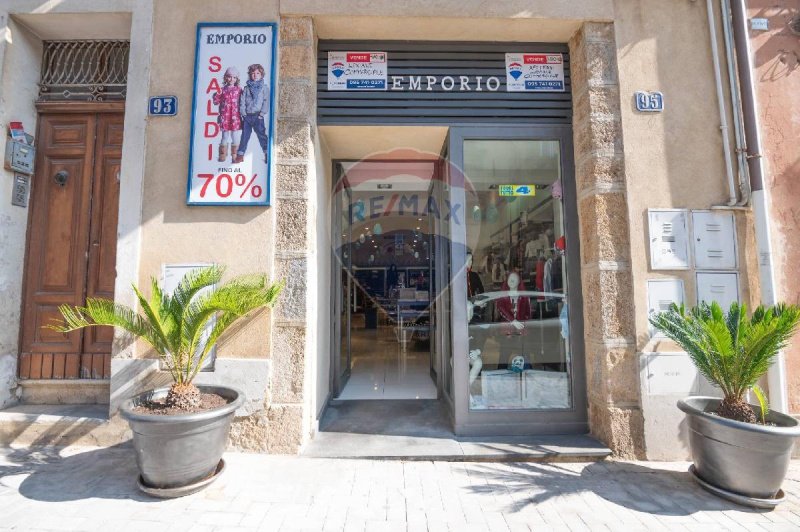 Commercial property in Caltagirone