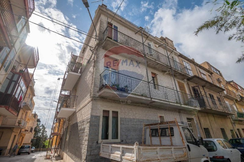 Vrijstaande woning in Caltagirone