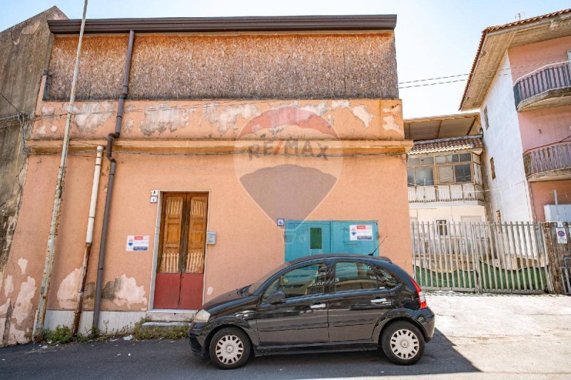 Detached house in Aci Catena