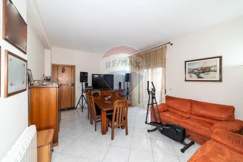 Apartamento en Motta Sant'Anastasia