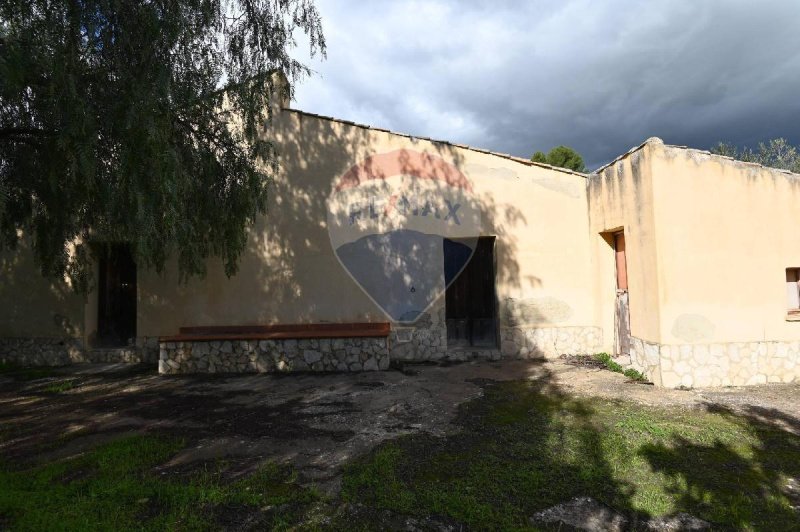 House in Caltagirone