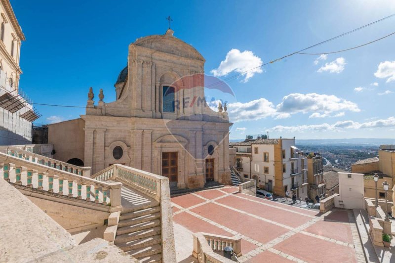 Casa indipendente a Caltagirone