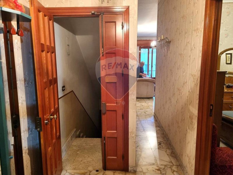 Apartamento en Paternò