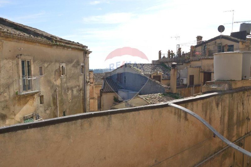 Apartamento em Caltagirone