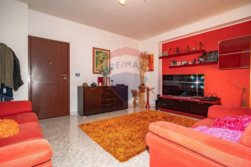 Apartment in Aci Catena
