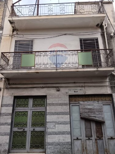 Casa independiente en Paternò