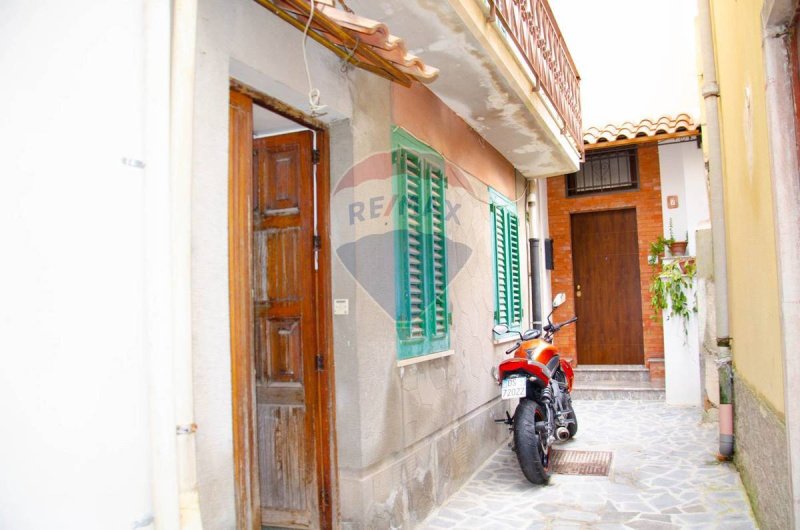 Detached house in Messina