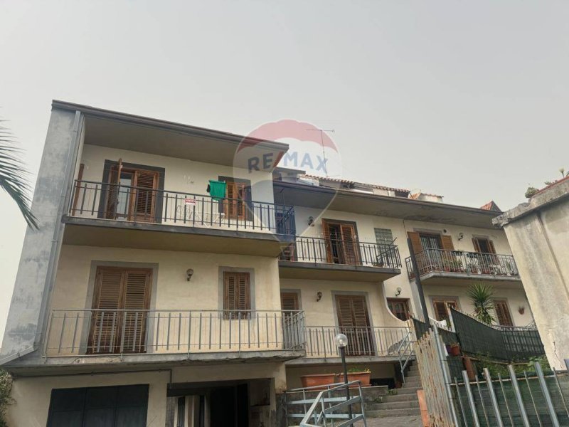 Apartamento en Acireale