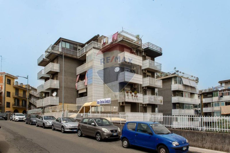 Appartement à Aci Catena