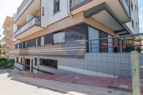 Commercial property in Rosolini
