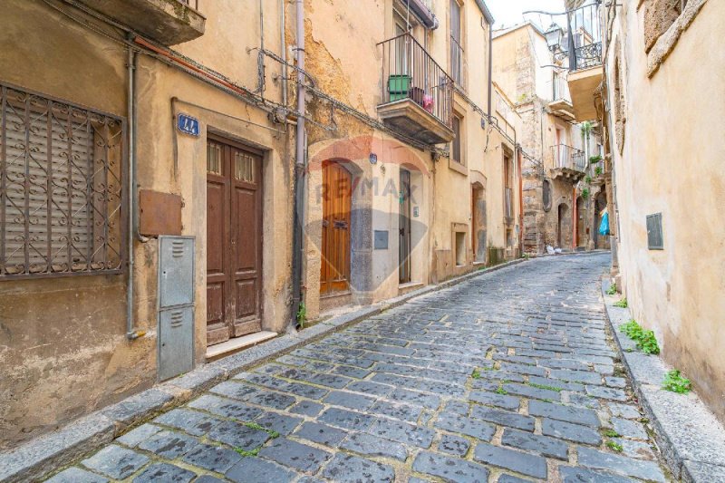 Einfamilienhaus in Caltagirone