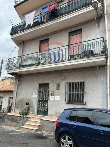 Vrijstaande woning in Santa Maria di Licodia