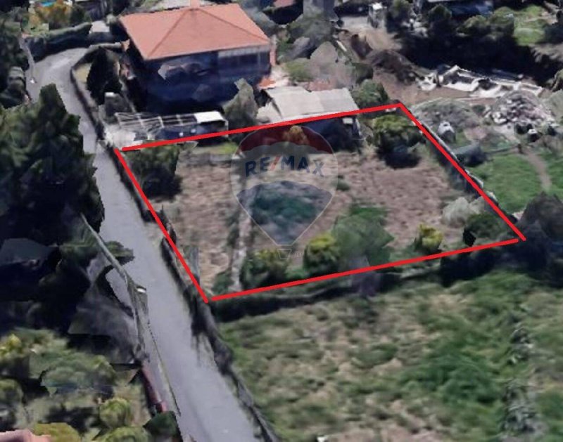 Building plot in Mascalucia