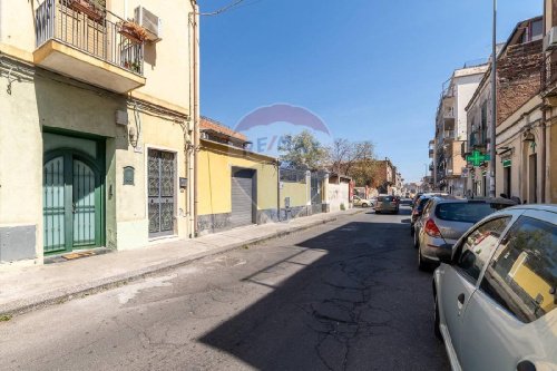 Casa independiente en Catania