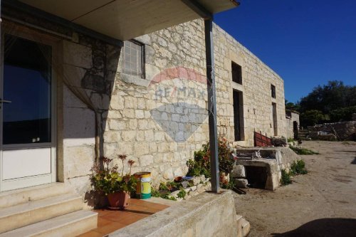 Farmhouse in Ragusa