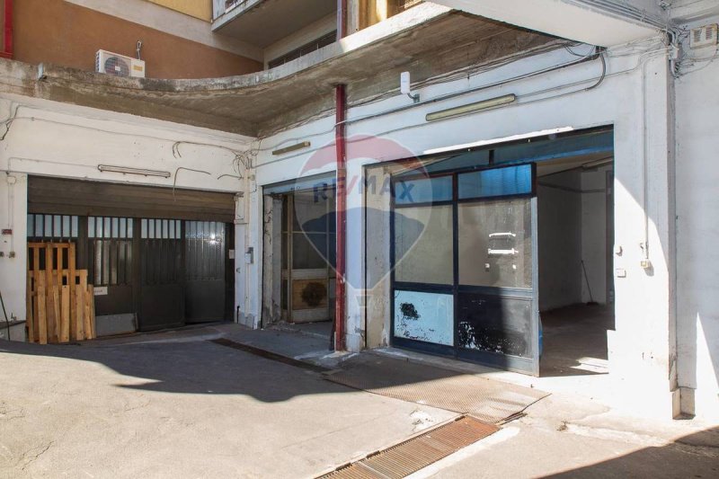 Inmueble comercial en Catania