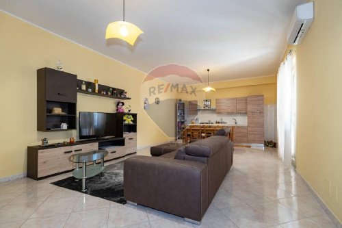 Apartamento en Acireale