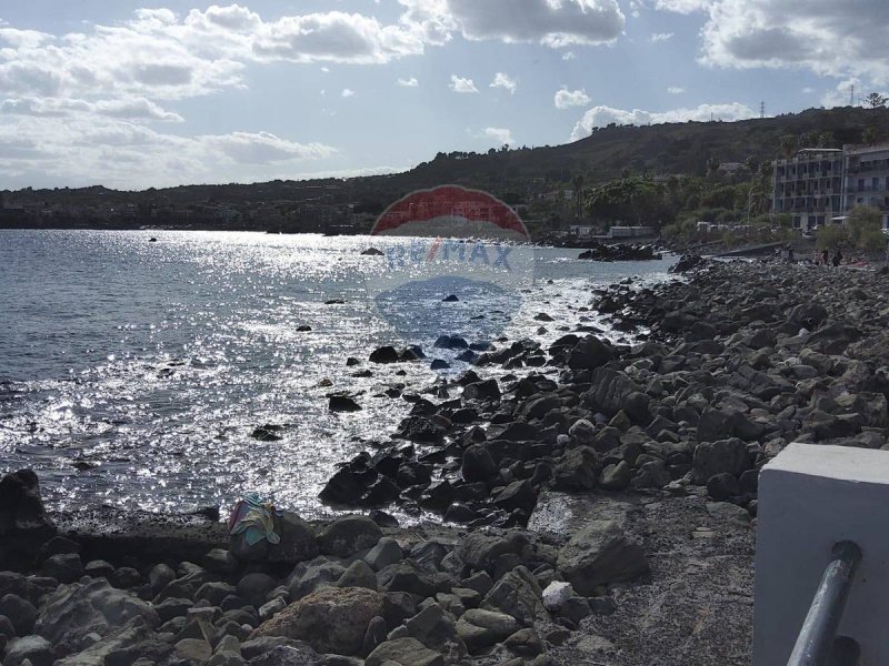 Appartement à Aci Castello