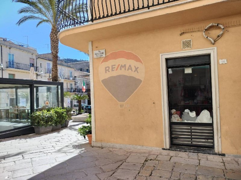 Commercial property in Chiaramonte Gulfi