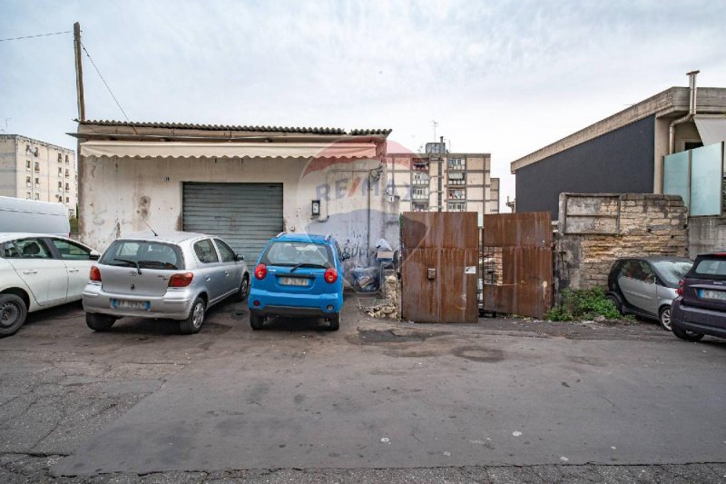 Zakelijk onroerend goed in Catanië