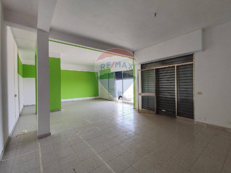 Inmueble comercial en Melilli