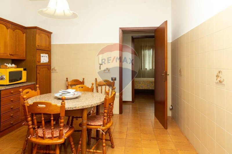 Apartamento em Aci Sant'Antonio