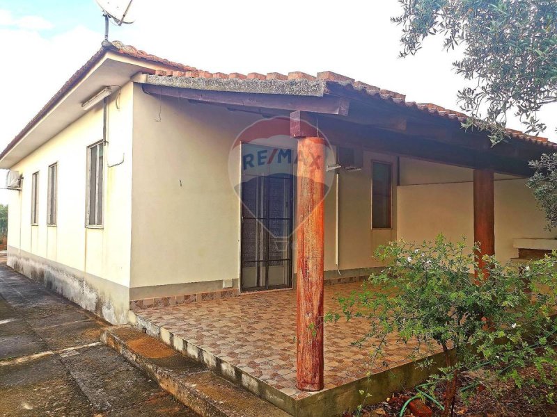 Haus in Chiaramonte Gulfi