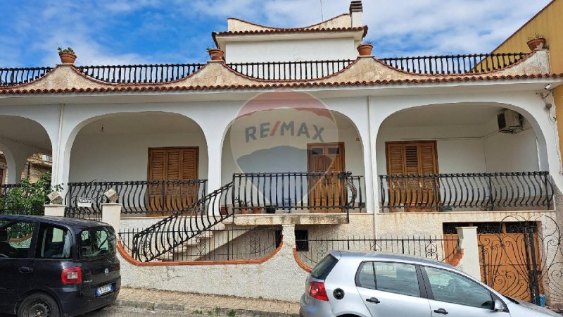 Casa independiente en Canicattini Bagni