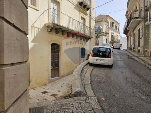 Semi-detached house in Ragusa