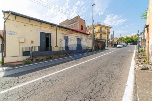 Detached house in Catania