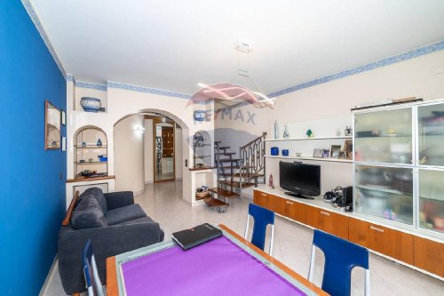 Wohnung in Tremestieri Etneo