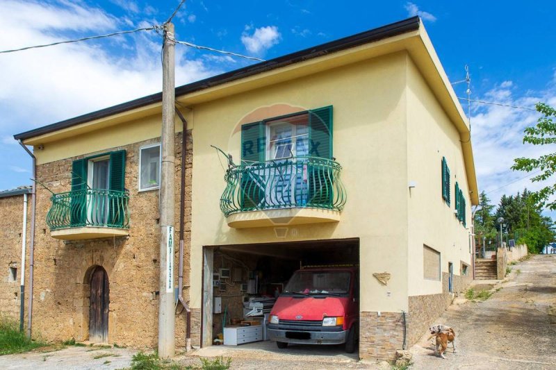 Semi-detached house in Piazza Armerina