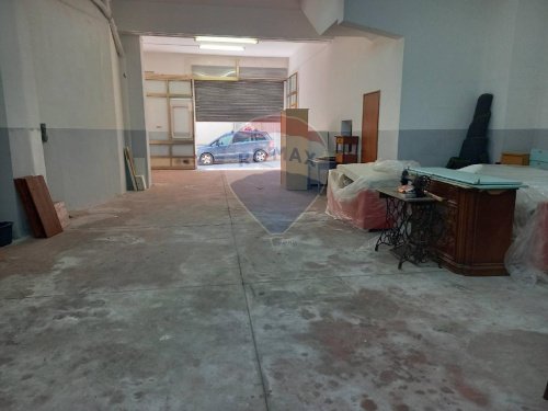 Inmueble comercial en Ragusa