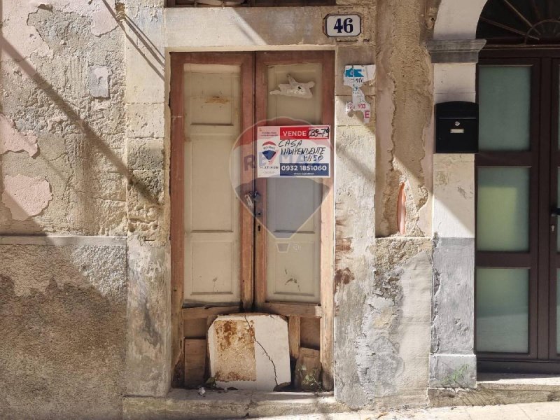 Casa independente em Ragusa