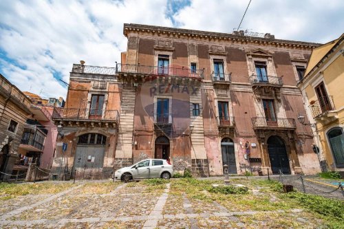 Vrijstaande woning in Acireale